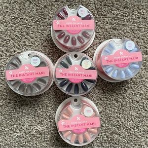 NIB Olive & June Press Ons (5 sets)